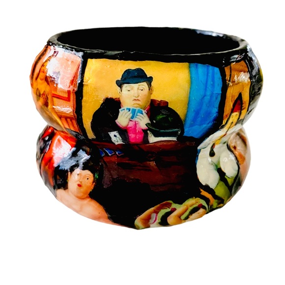 Fernando Botero Art Bangle Bracelet - Picture 2 of 16